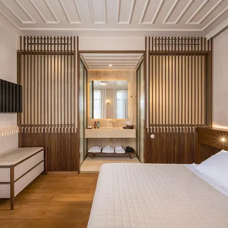 Palazzo Del Rettore アパートホテル 4*