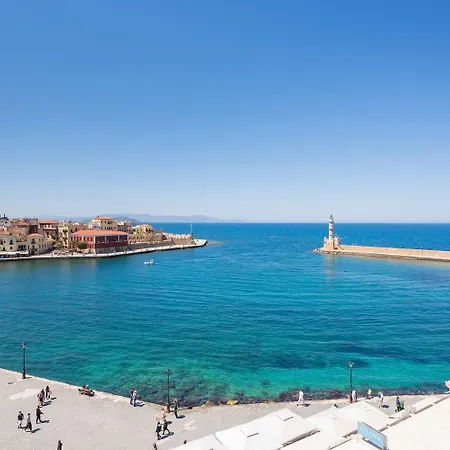 アパートホテル Palazzo Del Rettore 4*