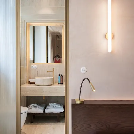 Palazzo Del Rettore アパートホテル 4*